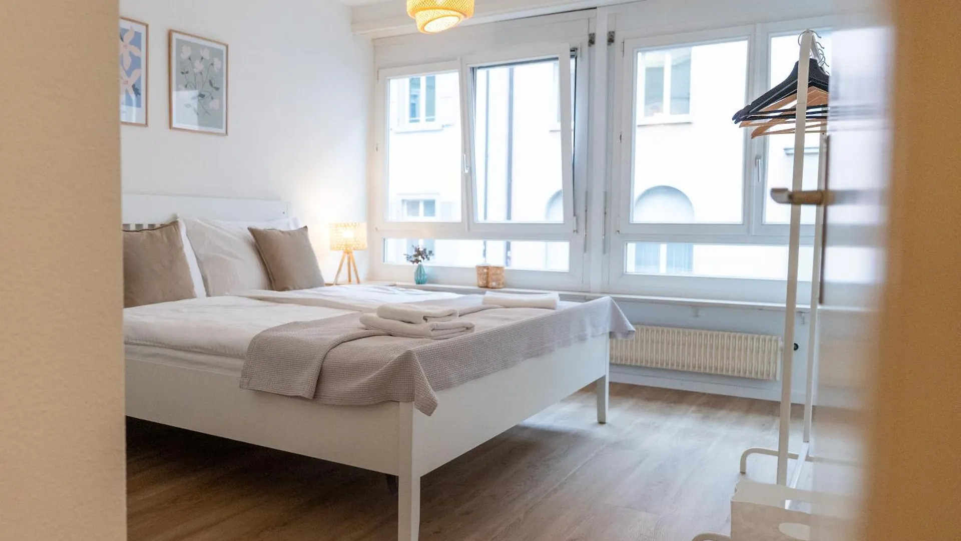 Gemuetliche Grosse Wohnung Naehe Uni Basel Apartment